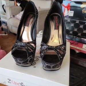 2 Lips Too Black and Silver Women's Heels